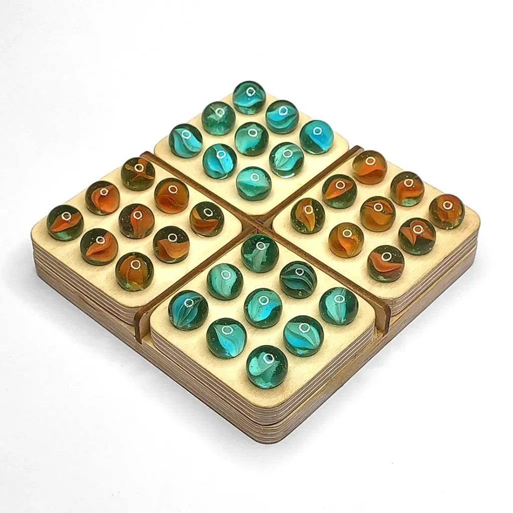 PENTAGO 3D Wooden Board Game The Mind Twisting Game | 3D Wooden Cube Brain Teaser Game